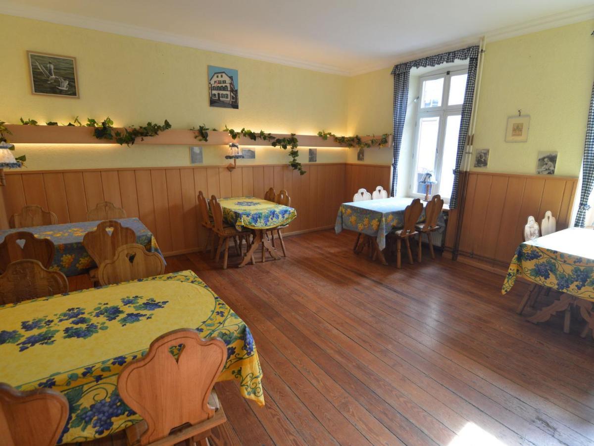 Classy Holiday Home In Uerzig Near Forest Room photo